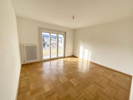 Magnifique appartement de 3 pièces refait à neuf avec balcon - Foto 2