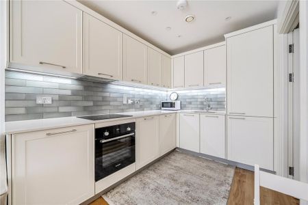 4 bedroom terraced house to rent - Photo 5