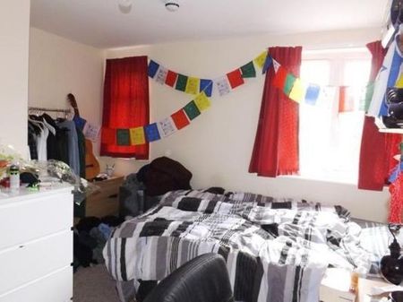 Room in a Shared House, Teignmouth Road, B29 - Photo 5