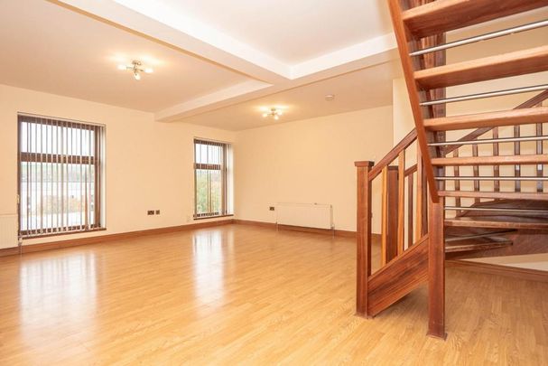 1 bedroom flat to rent - Photo 1