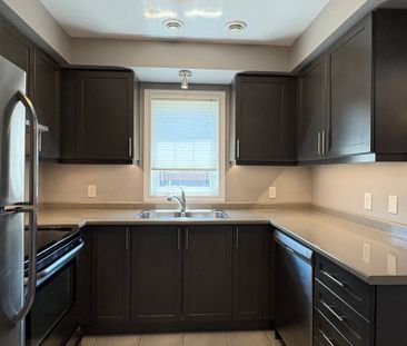For Lease - 68 Nearco Crescent, Oshawa, Ontario - Photo 5