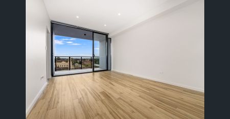 Modern One Bedroom Unit - 20% Below Market Rent - Photo 4