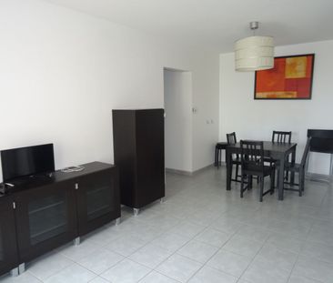 Location appartement T2 61.75m² à Reims (51100) Loyer CC * : 592.15... - Photo 6