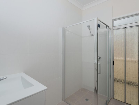 Family Friendly Home - Photo 4