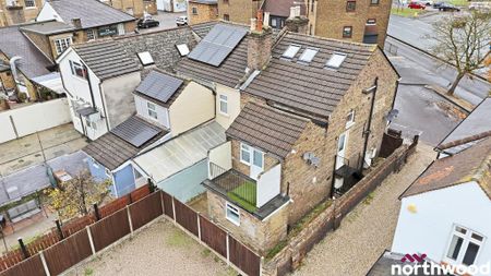 1 bedroom ground floor maisonette to rent - Photo 3