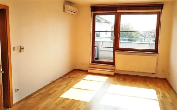 Nájem bytu 2+kk, ul. 17. listopadu, Říčany - Photo 1