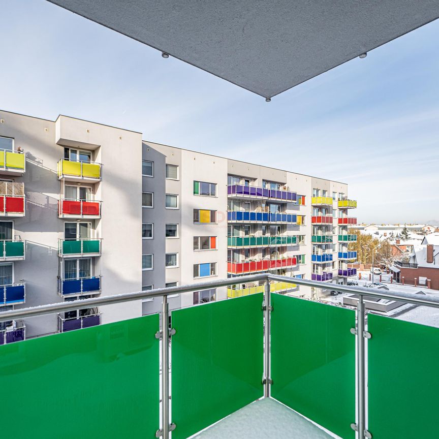 Nowe, narożne, 3.pok, z balkonem i garażem z 2023! - Zdjęcie 1