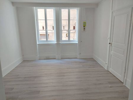 Location appartement 3 pièces 58.5 m² à Mâcon (71000) - Photo 3