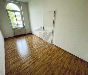 Geräumige 2-Raum Wohnung mit Balkon & großem Wohnzimmer nahe der Innenstadt! - Foto 1