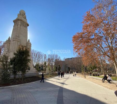 Piso de alquiler en C/san Leonardo, Universidad - Malasaña - Photo 4