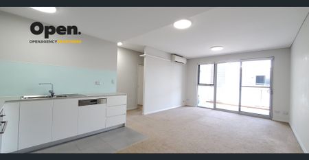 Modern Two Bedroom Apartment For Lease - Photo 2