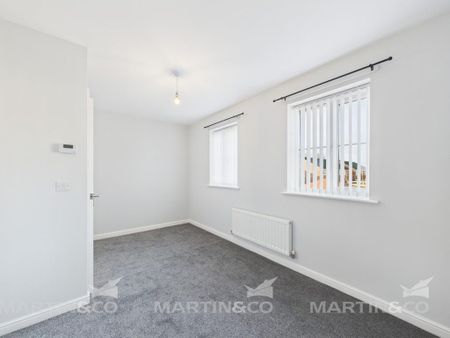 3 bedroom semi-detached house to rent - Photo 4