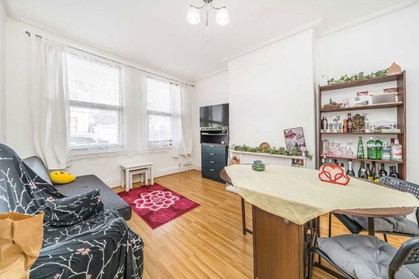 Solway Road, N22, London - Photo 1