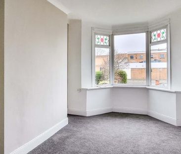 4 bedroom terraced house to rent - Photo 3