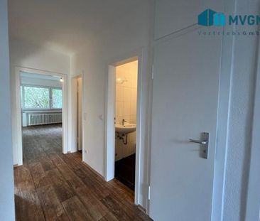 Frisch renovierte 3 Zimmer Wohnung mit Balkon! - Foto 1