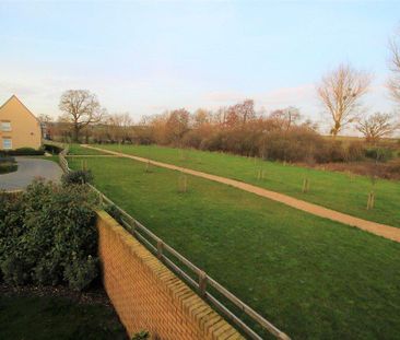 4 bedroom property to rent - Photo 1