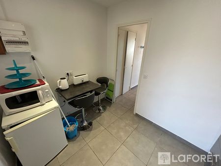 Apartment - Photo 2