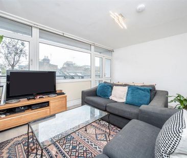 3 bedroom flat to rent - Photo 1