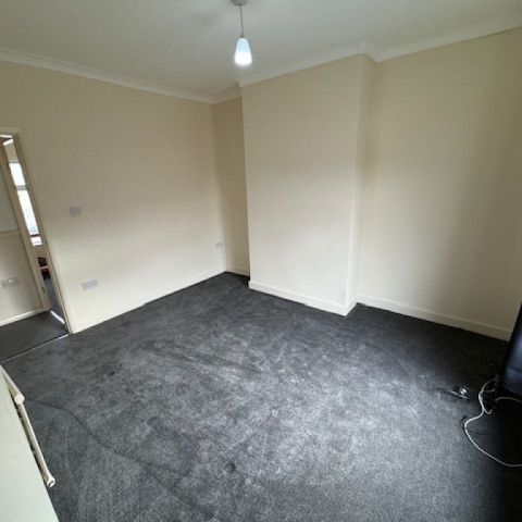 2 Bedroom Terraced House - Photo 1