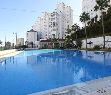 Apartment in Estepona, Costa del Sol - Photo 6