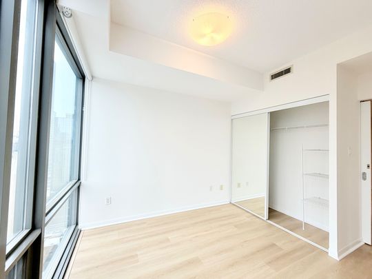 For Lease - 37 Grosvenor Street Unit# 2906, Toronto, Ontario - Photo 1