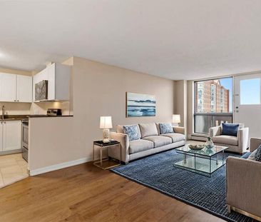 2750 Carousel Crescent, Gloucester, ON - Photo 2