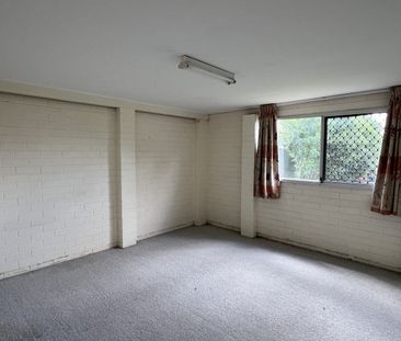 Family Home with Bonus Office Space – $650/week (Utilities Included) - Photo 2