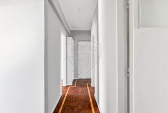 Apartamento T3 em Lisboa