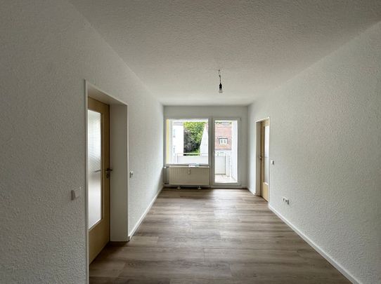 Helle, neu renovierte 3-Zimmerwohnung ca. 82m² mit Balkon in Dortmund-Marten zu vermieten! - Foto 1