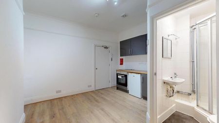 Studio to rent - Photo 2