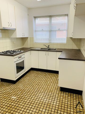 Two Bedroom Unit in Boutique Unit Block - Photo 4