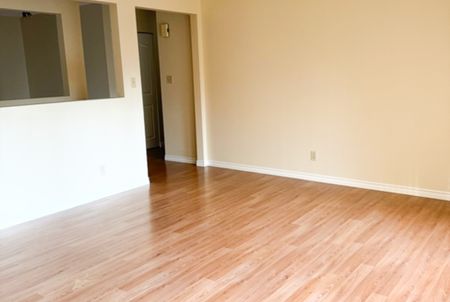 2203 West Keith Road, North Vancouver - Photo 4