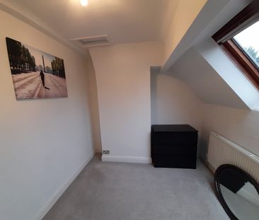 1 Bed Flat, Lidgett Lane, LS8 - Photo 3