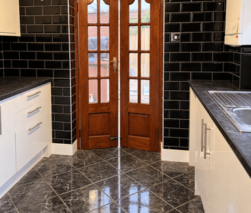 3 bedroom terraced house to rent - Photo 6