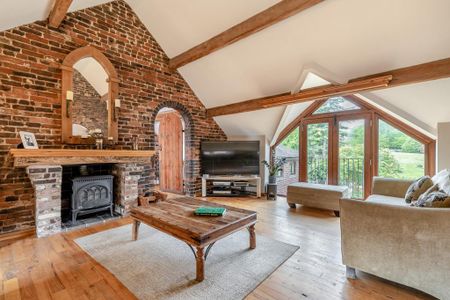 5 bedroom barn conversion to rent - Photo 4
