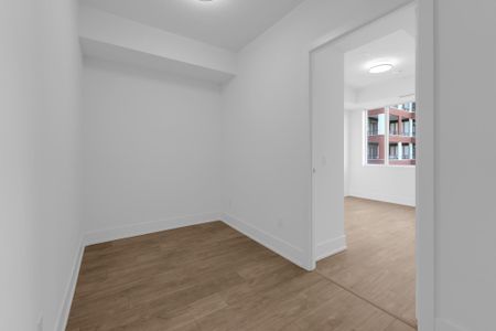 For Lease - 259 The Kingsway N/A Unit# 404, Toronto, Ontario - Photo 3