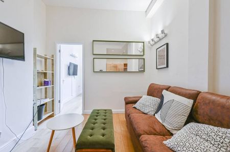 2 bedroom flat to rent - Photo 3