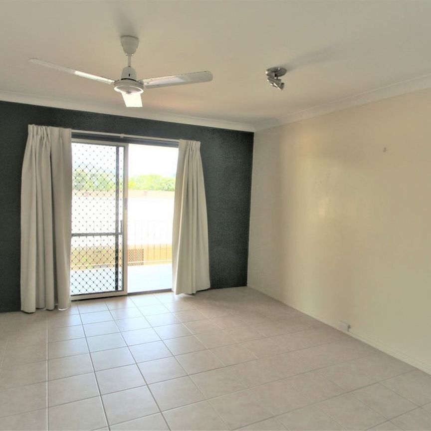 Beachside Living – 6 Month Lease Only - Photo 1