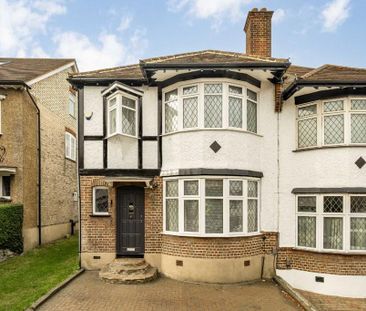 3 bedroom semi-detached house to rent - Photo 6