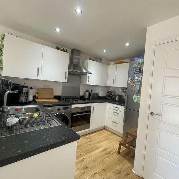 Lower Hazeldines, Marston Moretaine, Bedford, MK43 - Photo 1