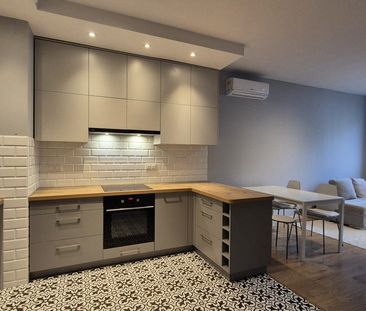 Mieszkanie - Gocław, 2 pokoje, wynajem - Zdjęcie 4