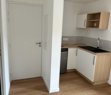 A louer Brest Rive Gauche-Penfeld- proche facs T1 neuf - Photo 2