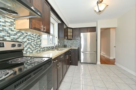 For Lease - 88 Wexford Boulevard Unit# Main, Toronto, Ontario - Photo 4
