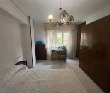 Piso en alquiler en Plaza de Toros-Santa Rita - Photo 3