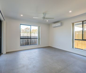 Family Home In Brookhaven! - Photo 2