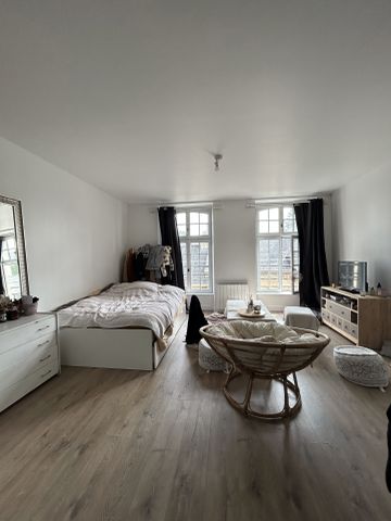 Location Appartement 1 pièce 36m² BAYEUX 14400 - Photo 2