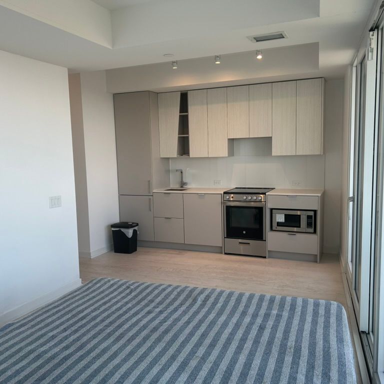 For Lease - 3883 Quartz Road Unit# #2905, Mississauga, Ontario - Photo 1