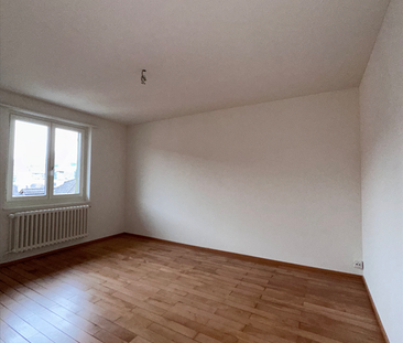 Rent a 4 rooms apartment in Luzern - Photo 4