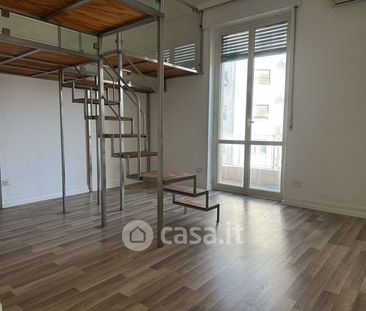 Appartamento in Affitto in Via Ugo Foscolo 7 a Palermo - Photo 1
