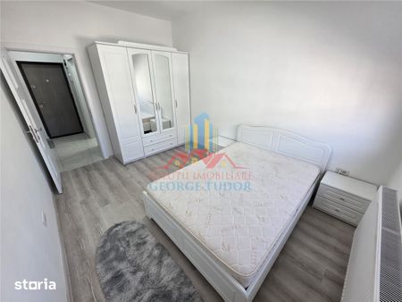 Inchiriere 2 camere Militari Residence Parcare privata - Fotografie 3